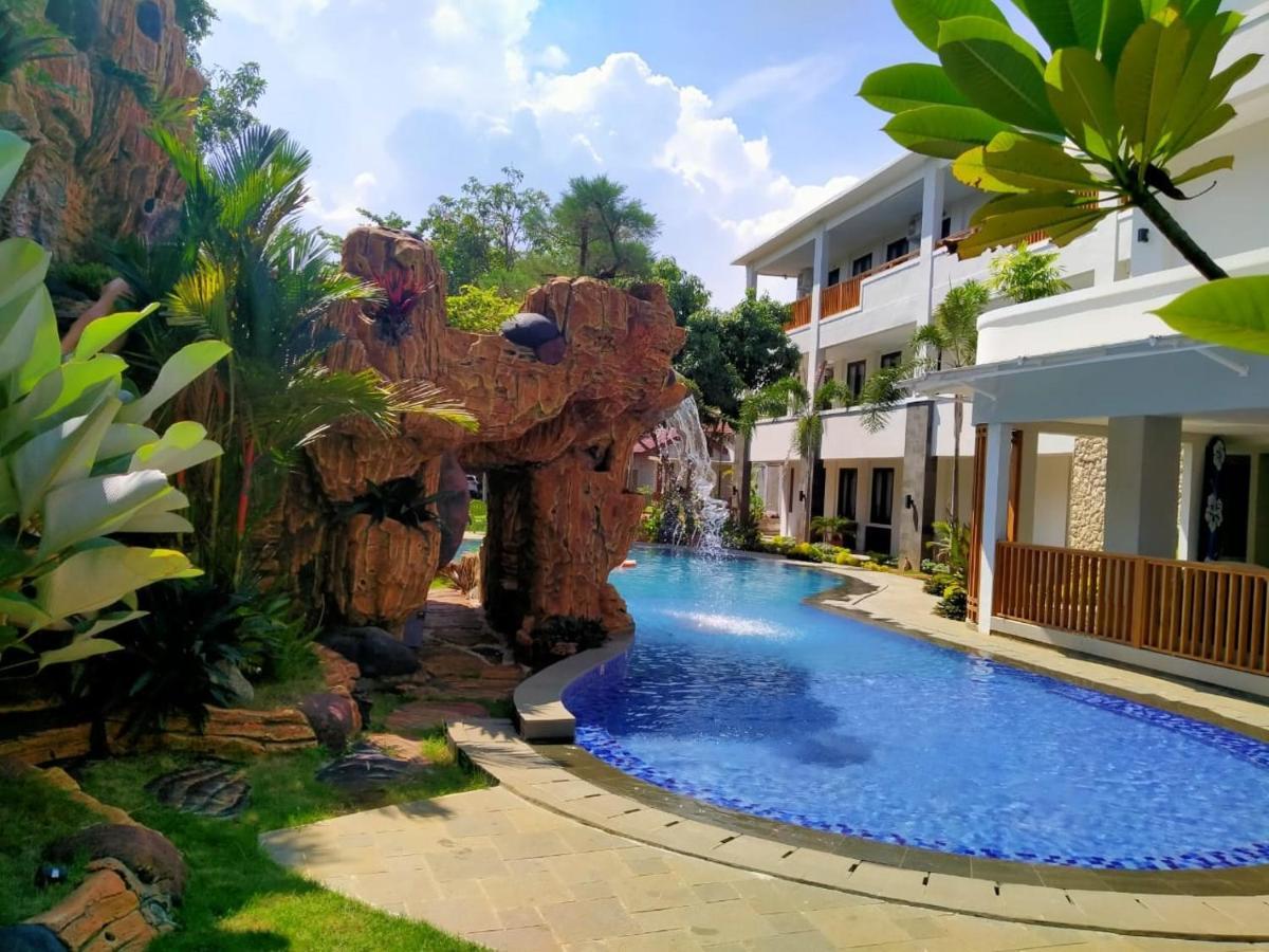 Long Beach Hotel Pangandaran Eksteriør bilde